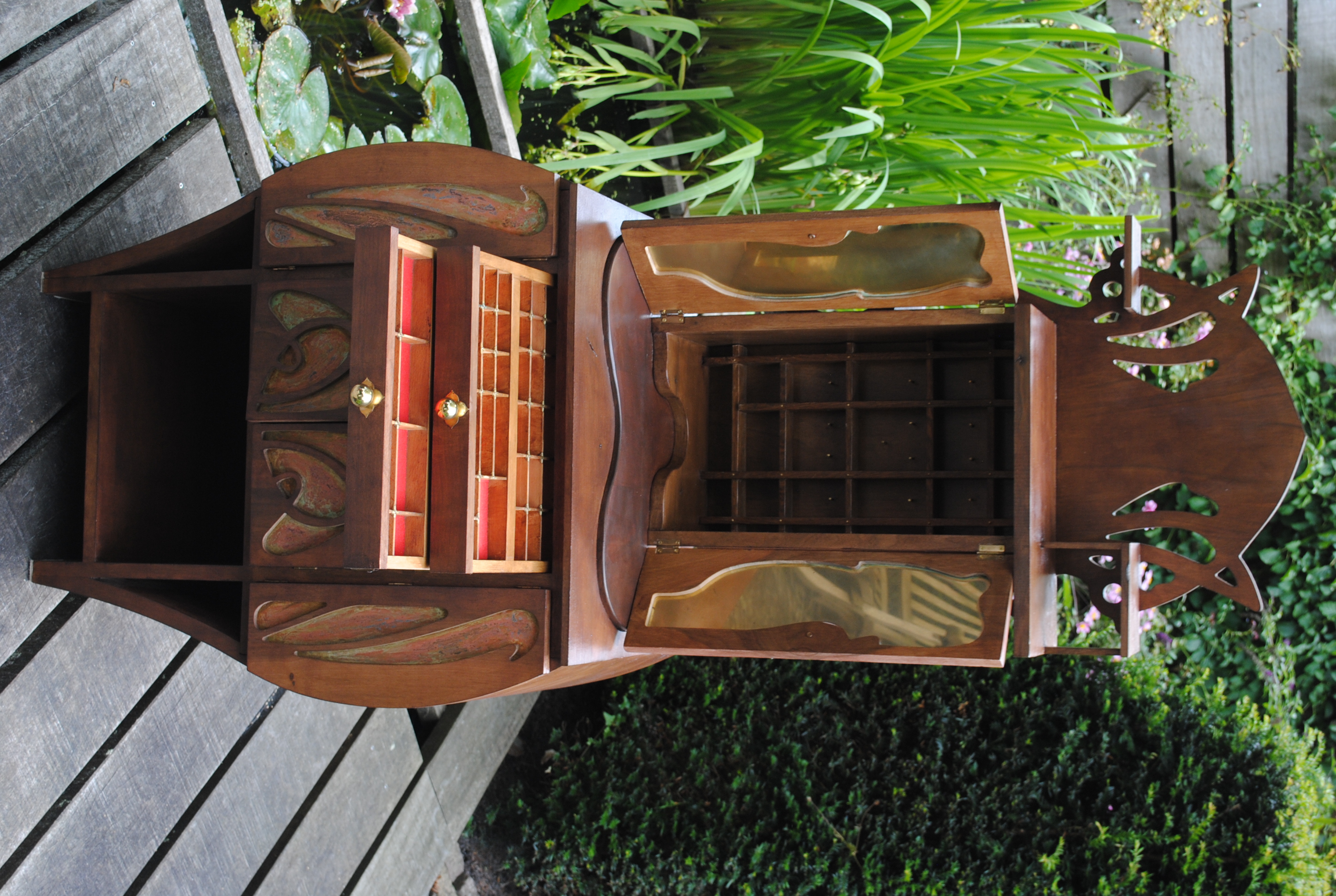 Jewelry Box (Extra Details)